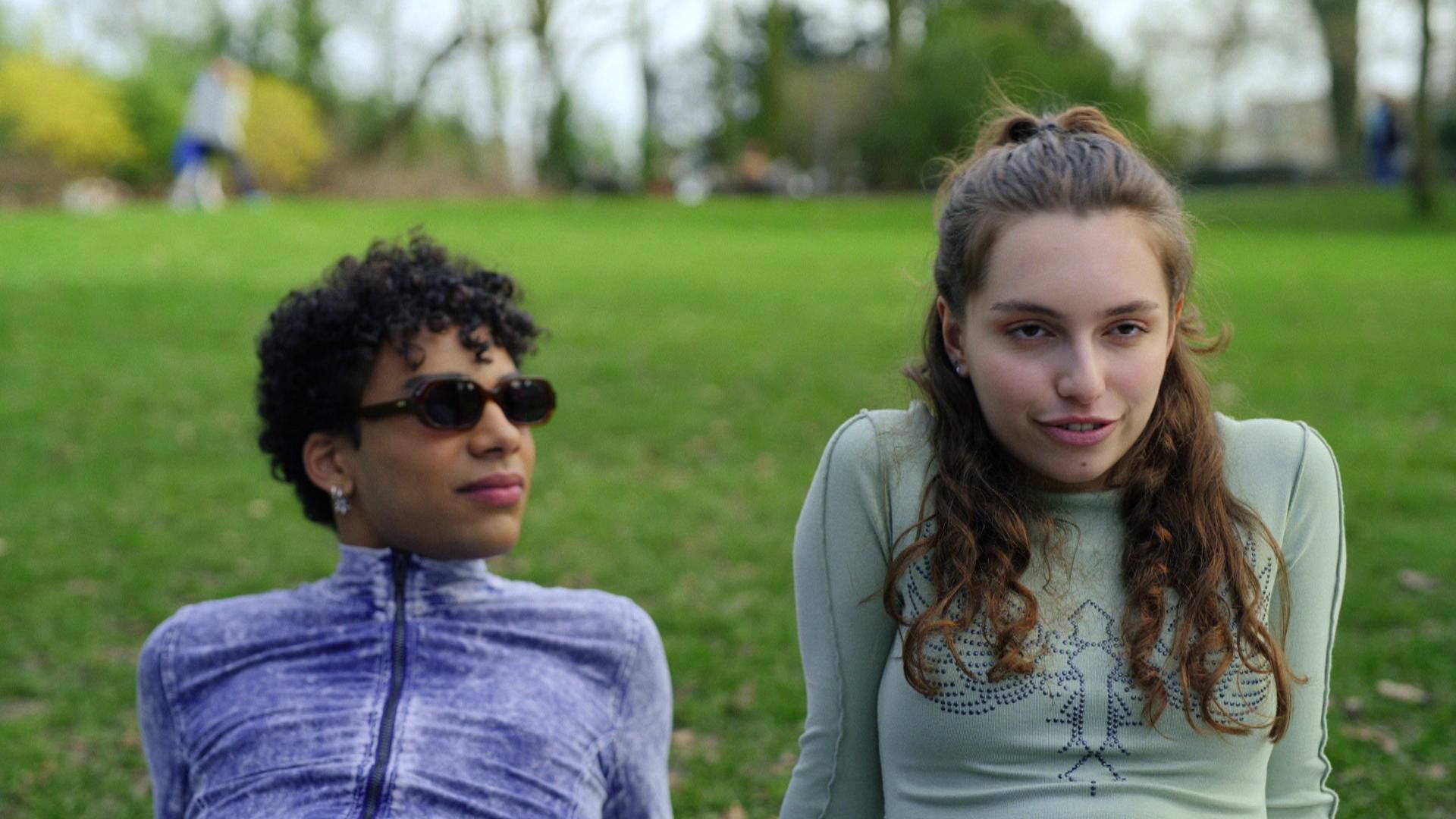 wtFOCK: Ada - Compil - S1 - Aflevering 4